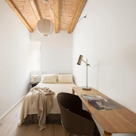 شقة Refurbished Design Flats Old Town *