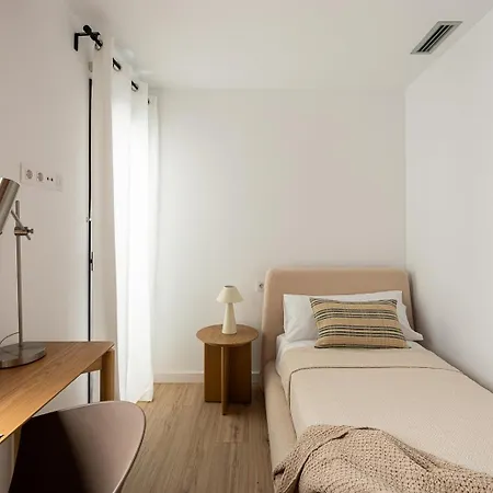 Refurbished Design Flats Old Town شقة برشلونة